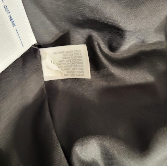 OLD NAVY Puffer Vest M - Picture 2 of 7